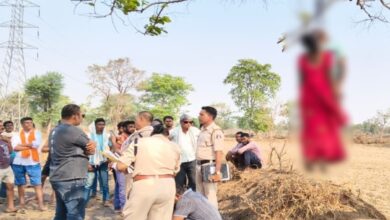 Sensation in Balod: 40-Year-Old Woman and 25-Year-Old Man Hang Themselves from the Same Tree