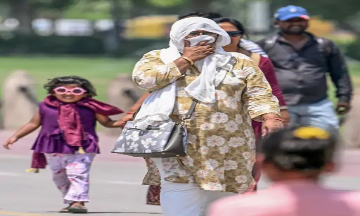 Banda in Uttar Pradesh Becomes World's Hottest City: Mercury Hits 47.6°C; Heatwave Wreaks Havoc Across the Country