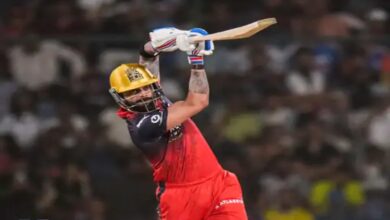 RCB's Explosive Victory: Delhi, Having Scored 264 Runs, Bundled Out for 75; Kohli Completes 9,000 Runs
