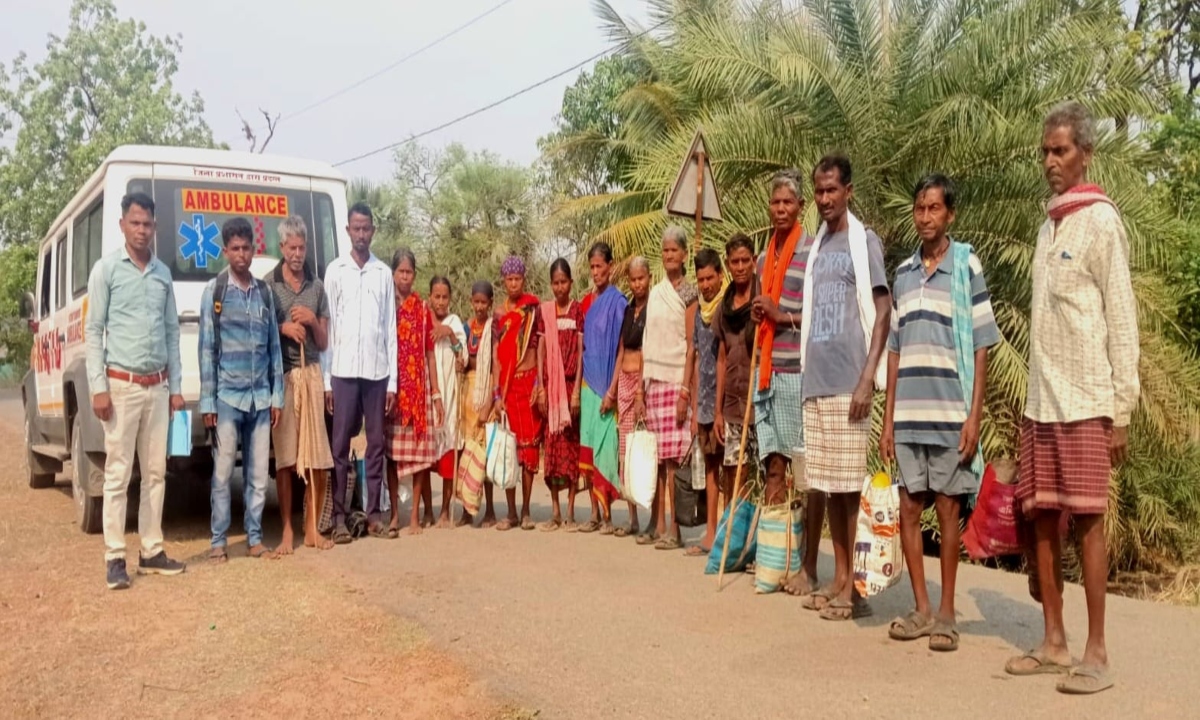 A New Chapter in Healthcare Services in Sukma: Doctors Reach Remote Villages Through the ‘Chief Minister’s Swasth Bastar Campaign’