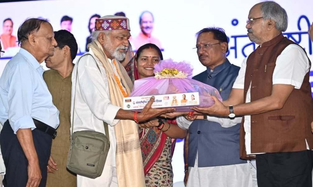 Robust Safety Net for Senior Citizens in Chhattisgarh: Pensions, Old-Age Homes, and Pilgrimage Tours Provide Support