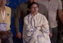 Mamata stayed at the Bhabanipur strong room for 4 hours.