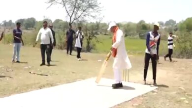 CM Vishnudeo Sai Plays Cricket with Children: Excitement Soars as He Steps onto the Field; Directs Provision of Sports Kits