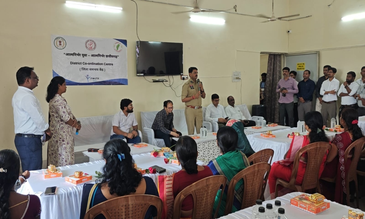 “Self-Reliant Youth – Self-Reliant Chhattisgarh” Gains Momentum: District Coordination Center Launched in Bilaspur