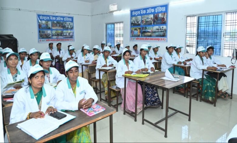 Steps Towards Self-Employment: RSETI Showcases a Model of Rural Empowerment; Chief Minister Meets ‘Pashu Sakhis’