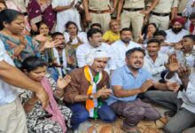Congress Gheraos Municipal Office Over Water Crisis: Residents Forced to Fetch Water from 1 KM Away