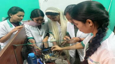 Rural Women Becoming Electricians: Taking Steps Towards Self-Reliance in a Male-Dominated Field