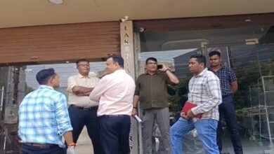 Multi-crore heist at a jewelry shop in the capital; thieves make off with gold and silver ornaments.