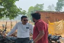 RI and Patwari Detained for Two Hours in Korba; Uproar Over Land Demarcation Dispute