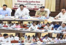 Resolve applications received during 'Sushasan Tihar' with sensitivity.