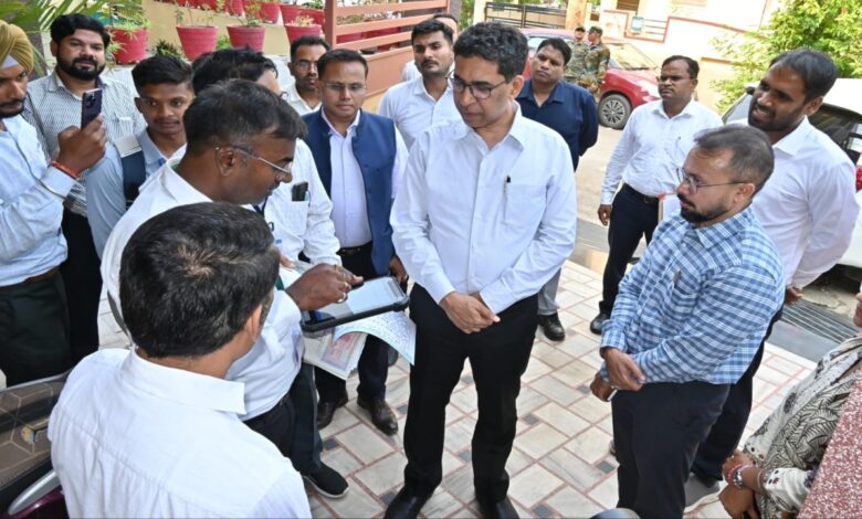 Digital Revolution in Dhamtari through the 'Naksha Project': Central Secretary Assesses Ground Reality, Directs Expansion of Survey Teams