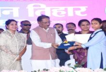 Daughter of Rural India Sets an Example: CM Vishnudeo Sai Honors Meritorious Student Kusum Lata