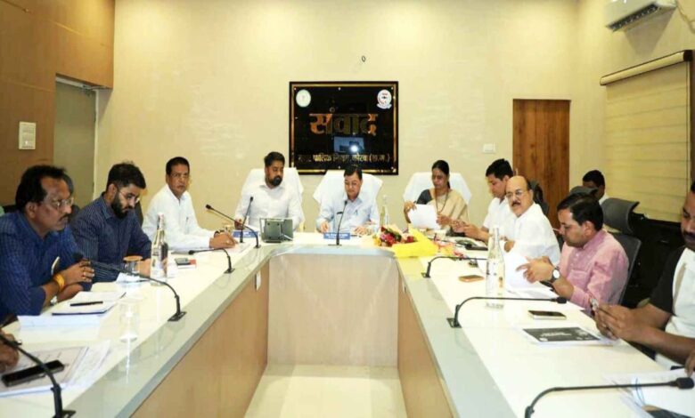 Find Alternative Solutions for Roads Amidst Asphalt Crisis: Minister Lakhanlal Dewangan Directs Officials