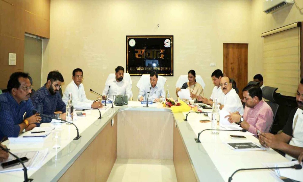Find Alternative Solutions for Roads Amidst Asphalt Crisis: Minister Lakhanlal Dewangan Directs Officials