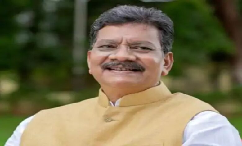 Response Received from the President's Secretariat; Mahant Raises the Issue of Tribal Water Rights.