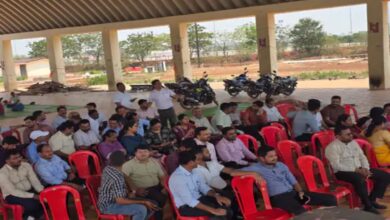 Over 500 tehsildars on indefinite strike in Chhattisgarh