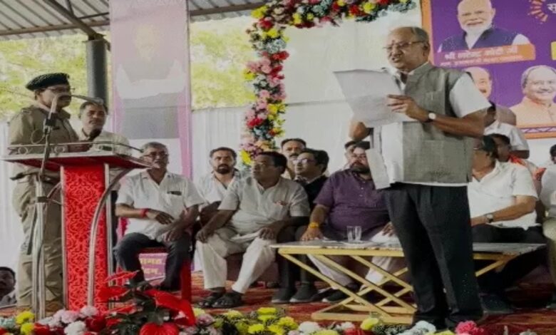 Brijmohan Fumes Over Ranger's Absence at 'Sushasan Tihar'; Orders: "Issue a Notice and Suspend Him"