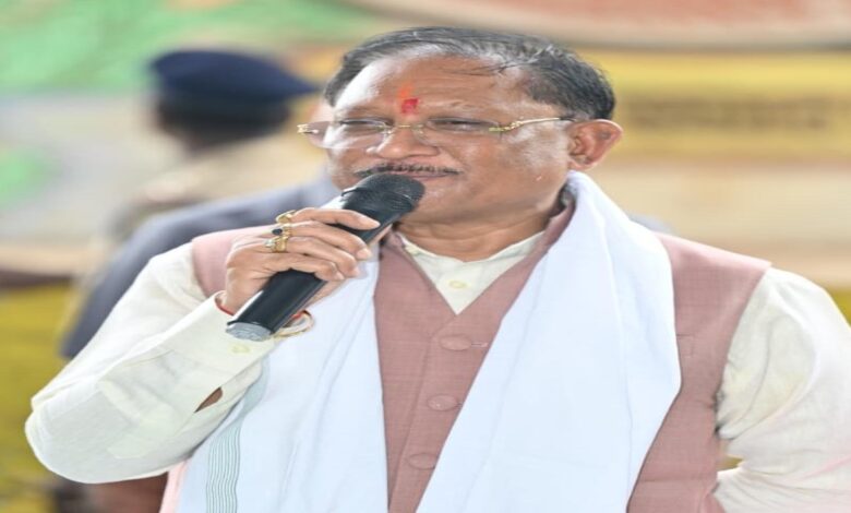 At the 'Jan Chaupal', the Chief Minister listened to the people and unveiled a package of development works.