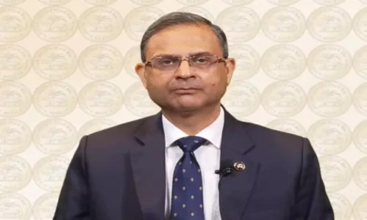 RBI keeps repo rate unchanged at 5.25%; no change in loans and EMIs.