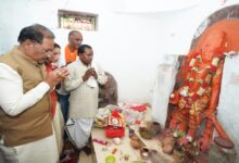 Chief Minister visits the historic Chaturbhuj Vishnu Temple.