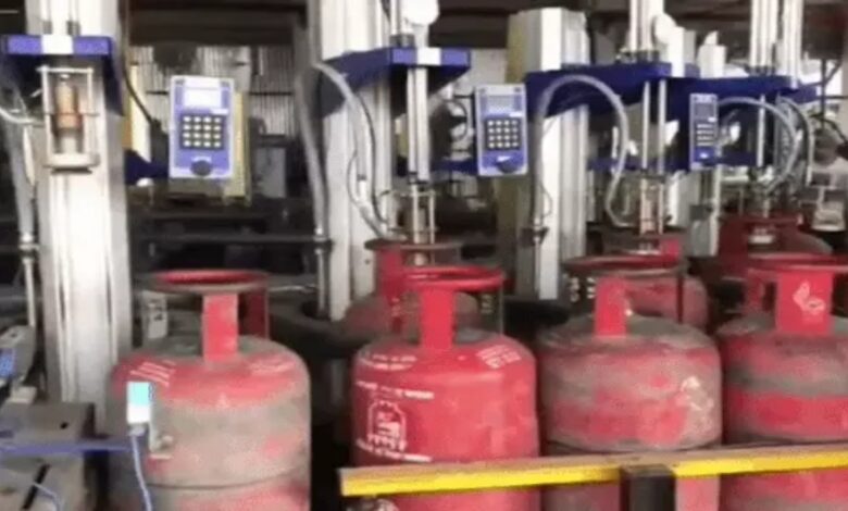 Domestic LPG cylinder price hiked by ₹29: Rates raised for the second time in three months.