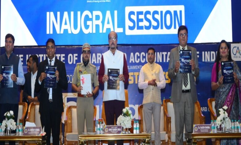 Governor speaks at National CA Students' Conference