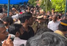 Salim Kumar's sons lash out at paparazzi at his funeral; say, "Let us bid a peaceful farewell."