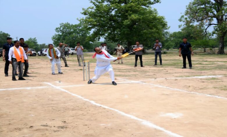 Deputy Chief Minister Arun Sao landed on the cricket ground in the middle of the forest.