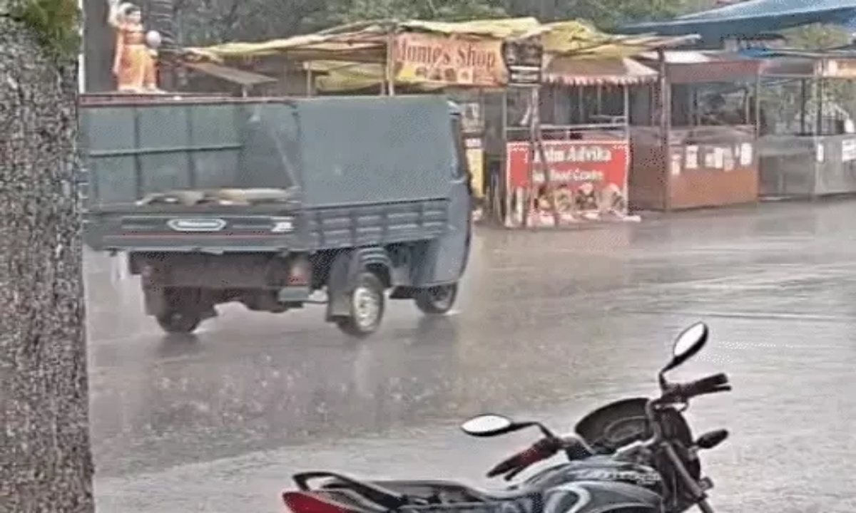 Monsoon likely to arrive in Chhattisgarh in 2-3 days.