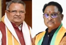Chief Minister Vishnu Deo Sai congratulated Assembly Speaker Dr. Raman Singh on his wedding anniversary.