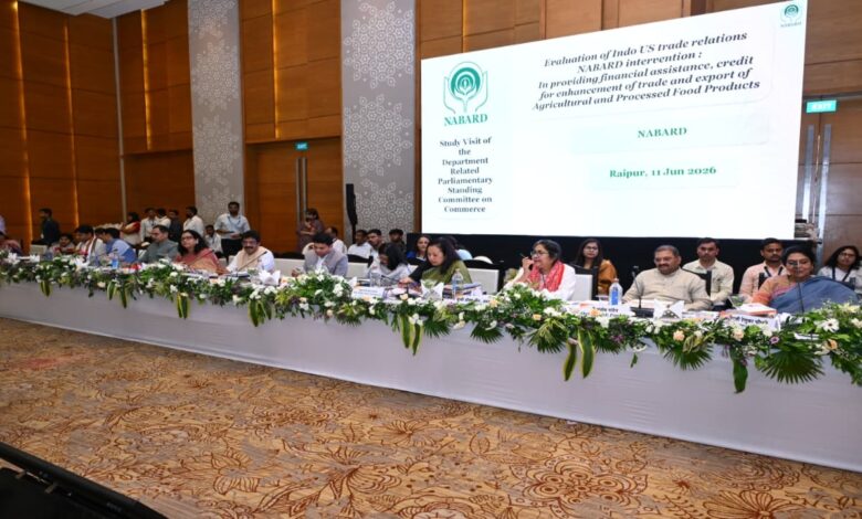Deliberations with financial and insurance institutions to assess India-US trade relations.