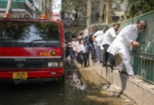 Delhi hotel fire: Questions raised over police investigation