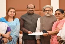 Major split in TMC; 20 rebel MPs to join NCP.