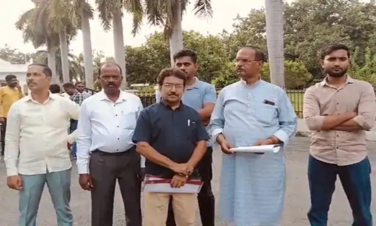 Controversy over Gayatri Mantra recitation in Chhattisgarh government schools