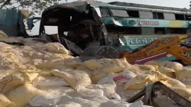 6 killed in horrific bus-truck collision in Vadodara, Gujarat.