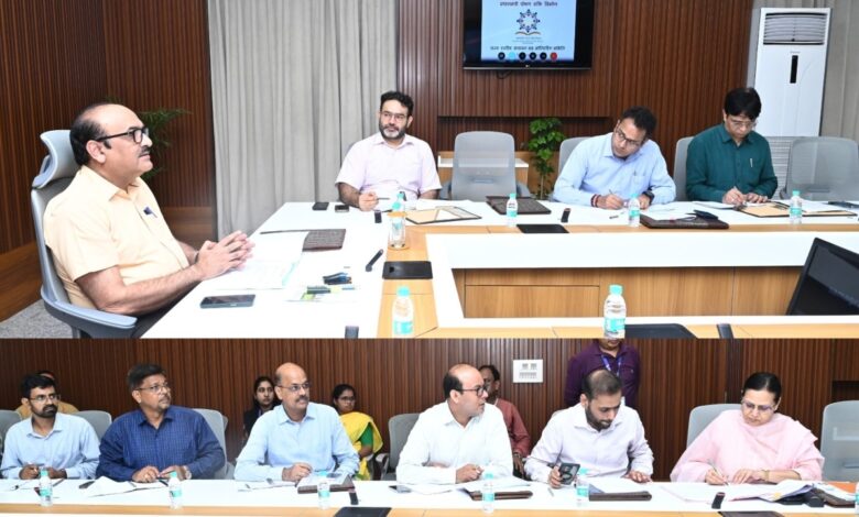 Preparations for major reforms in higher education: Exams to be held on time in the new academic session; help desks to be set up for students.