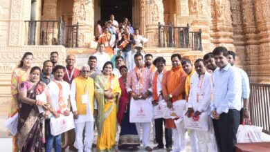 Somnath Swabhiman Cultural Yatra Concludes: Grand Welcome for 1,040 Distinguished Participants Returning to Raipur; Darshan of the First Jyotirlinga Performed.