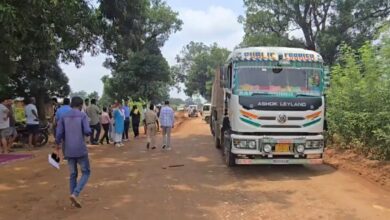 Villagers in Raigarh stage a road blockade over a dilapidated road; protest ends after a written assurance.