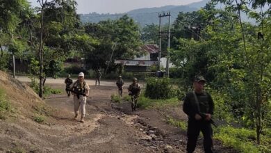 खेत में काम कर रहे किसान की गोली मारकर हत्या, 20 राउंड फायरिंग से दहशत
