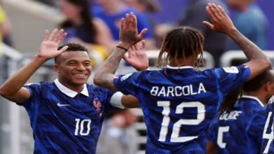 Football World Cup: France reaches pre-quarterfinals with Mbappé's brace.