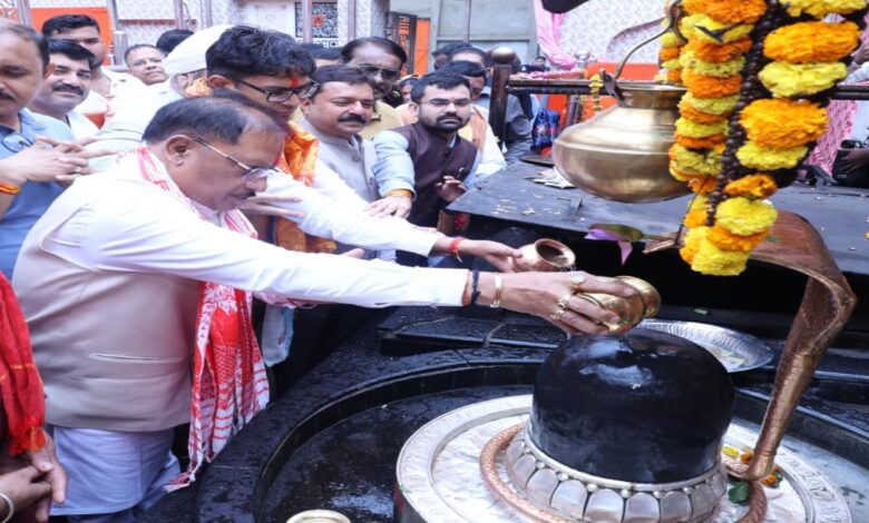 CM Sai performed *Jalabhishek* at Kailashpati Dham.