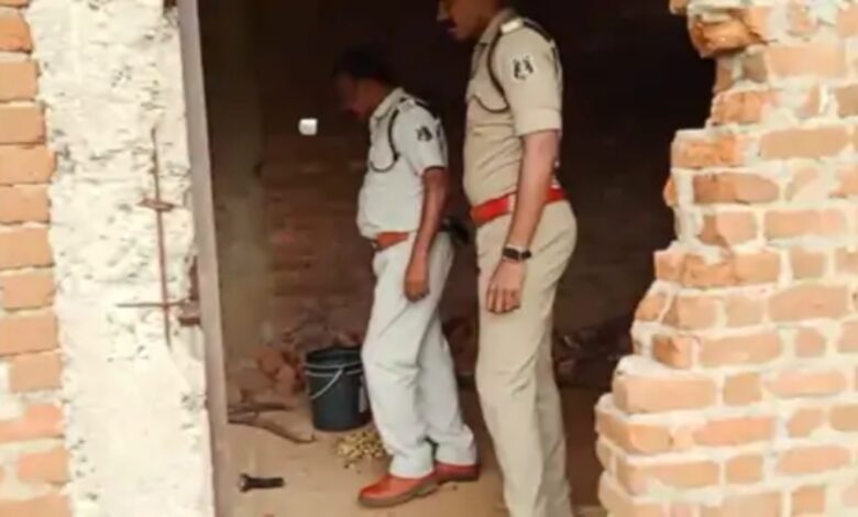 Mother and 10-month-old daughter brutally murdered in Raigarh: Killed by having their heads and faces crushed.