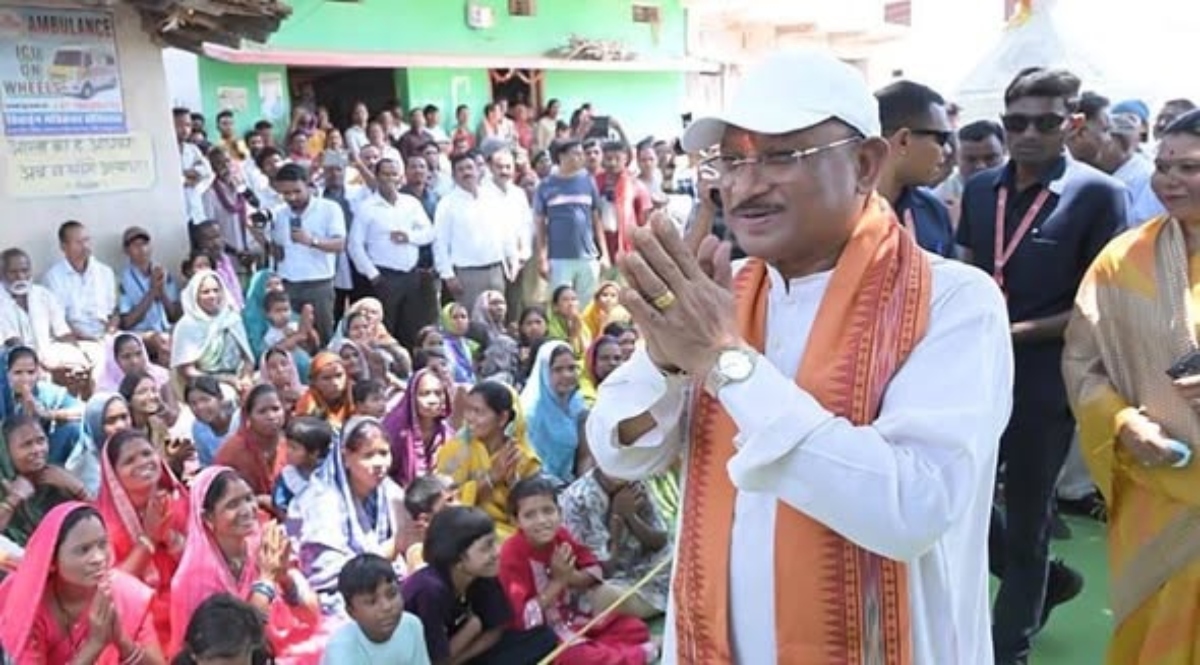 Good Governance Festival: Administration reaches the village square; villagers' issues resolved on the spot.