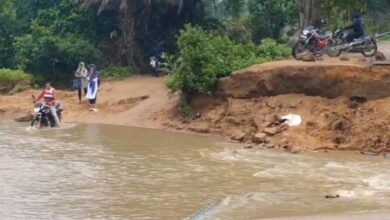 Culvert collapses in rain; connectivity of dozens of villages affected.