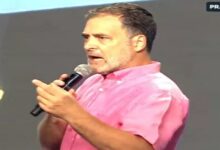 Rahul Gandhi's interaction with students in Prayagraj