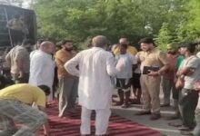 Speeding car runs over 4 Kanwariyas: 3 die on the spot, fourth in critical condition; they were returning from Gangotri.