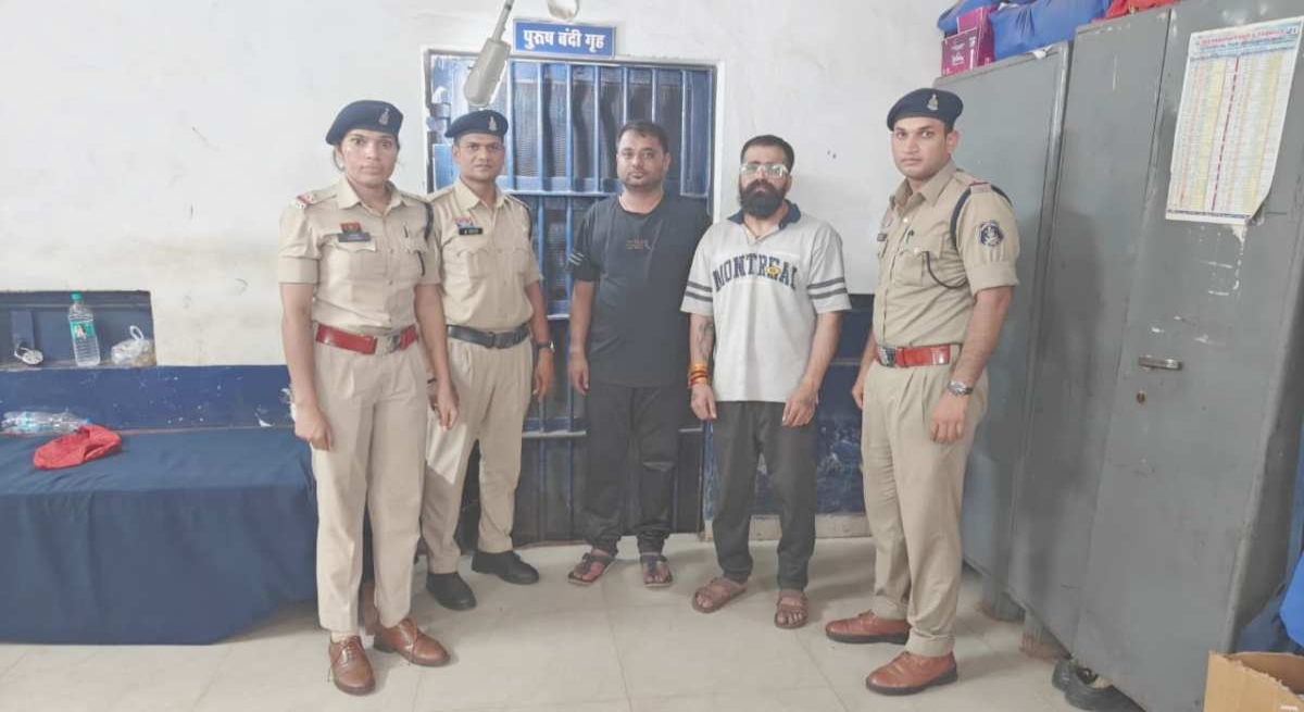 Fake Gold Flake cigarette racket busted