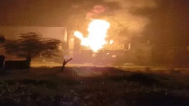 Turbine blast at cement factory; 3 engineers killed.