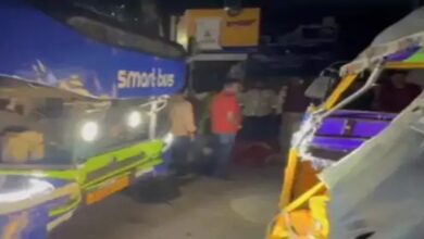 Road accident: Bus hits auto-rickshaw; 7 dead, 6 injured including 4 children.
