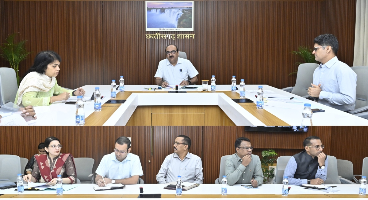 Review of preparations for the Vice President's visit to Chhattisgarh on September 2.